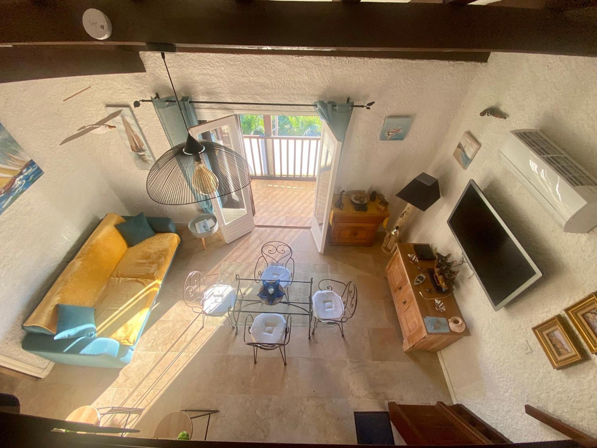 Tres Bel Appartement Les Pieds Dans L'Eau Appietto Екстериор снимка