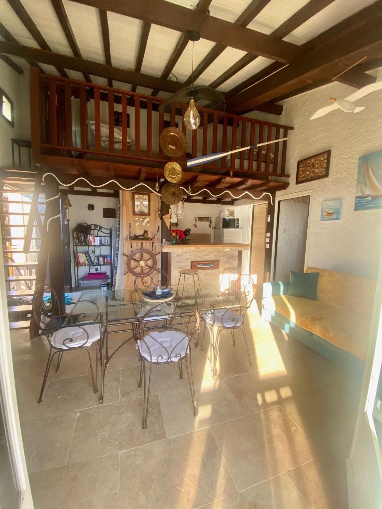 Tres Bel Appartement Les Pieds Dans L'Eau Appietto Екстериор снимка
